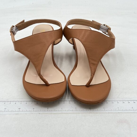 Milooey Brown T-strap Thong Low Heel Sandals Causal Ankle Strap Flip Flops Shoes - Picture 3 of 8